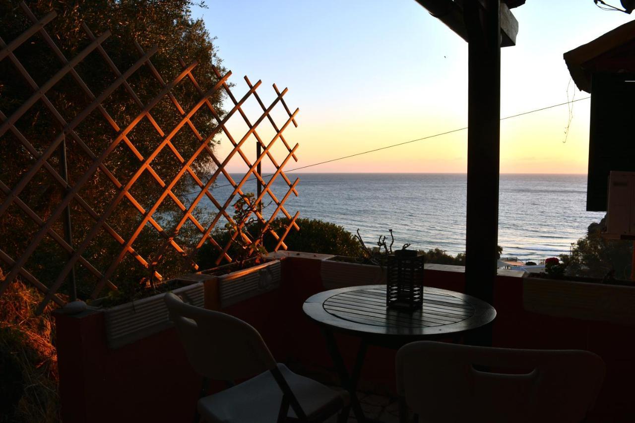 Papadatos Apts With Amazing View - 5Mins From The Beach Kontogialos Exterior foto