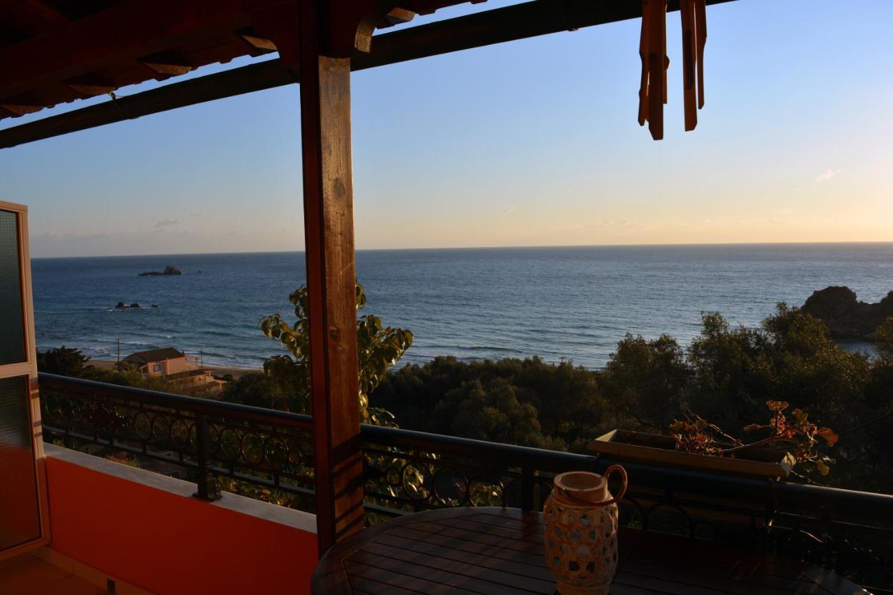 Papadatos Apts With Amazing View - 5Mins From The Beach Kontogialos Exterior foto