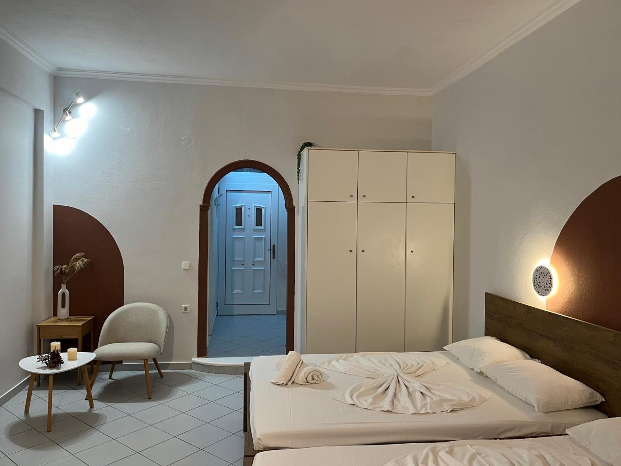 Papadatos Apts With Amazing View - 5Mins From The Beach Kontogialos Exterior foto