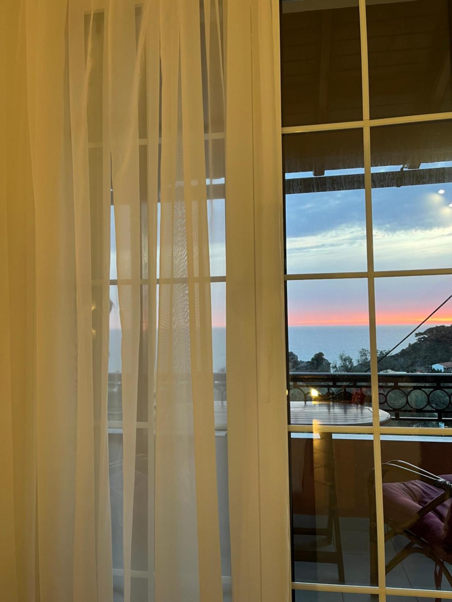 Papadatos Apts With Amazing View - 5Mins From The Beach Kontogialos Exterior foto